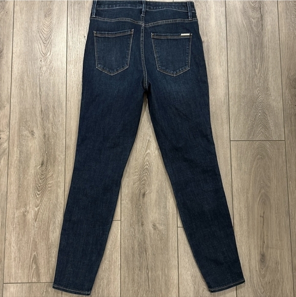 WHBM Women's High-Rise Sculpt Pleated Stripe Detail Skinny Ankle Stretch Jeans 4 - Picture 10 of 16